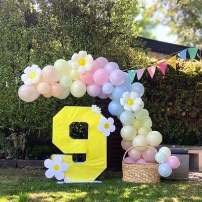 arreglo de globos + número sin luces