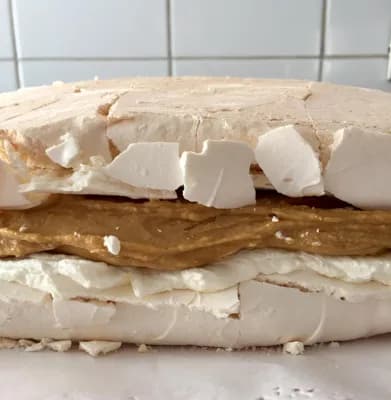 Torta de Merengue 30-35 personas