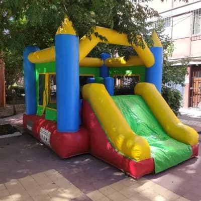 Castillo inflable A