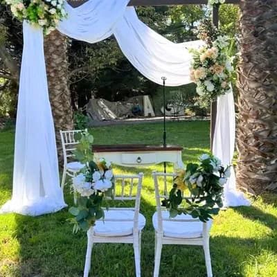 Decoración Sillas de novios