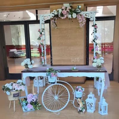 Decoración mesa novios campestre