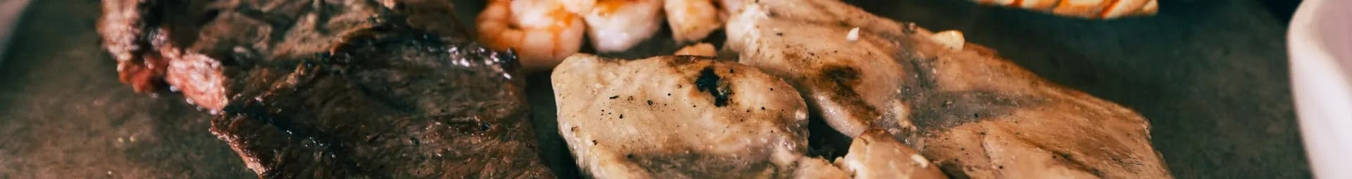 Banquetería, asados y menú especializado